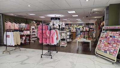Gift-Shop-400-W-Capitol